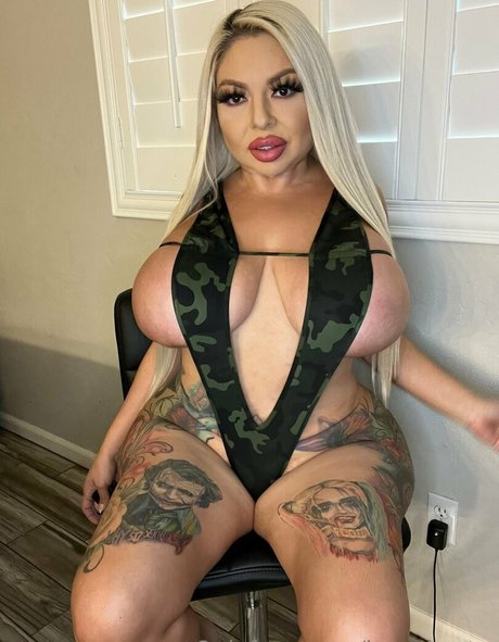 bunnbunzz actriz de arte galería