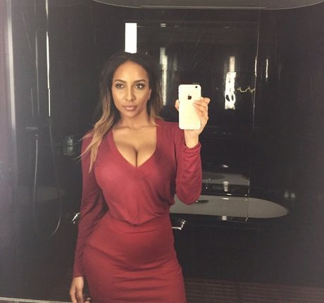 ShayLiving estrella porno bonita imagen