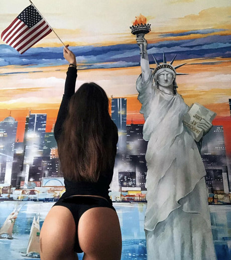 Latinas gorditas onlyfans arriba bonita imagen