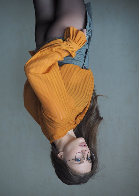 Anyutamoor modèle érotique des photos