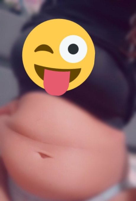 ellaeating modèle nu galerie