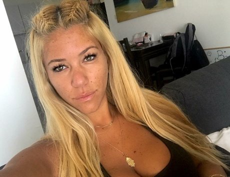 Nicolle A actrice de sexe des photos