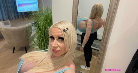 beautiful ladyboy onlyfans free sex pic