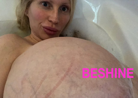 ebony mom onlyfans free naked picture