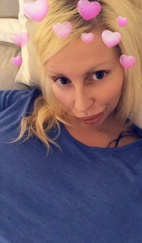 blonde onlyfans hd galleries