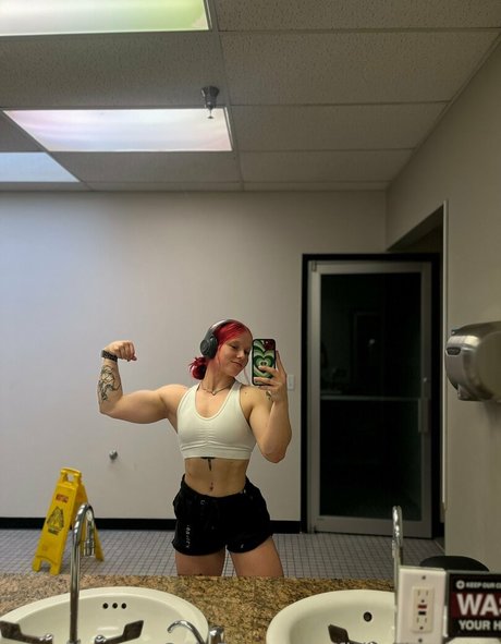 fitbycharlotte estrella porno sexy foto