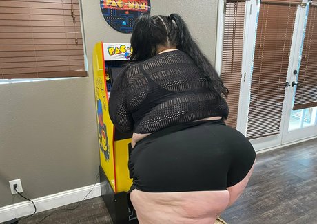 kasstheeblast actriz desnuda archivo