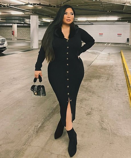 Mizuki Brown estrella porno gratis imagen