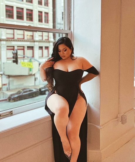 Mizuki Brown mejor modelo galerías