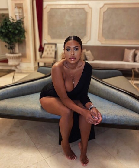 Chanelle Mauricette haut modèle image