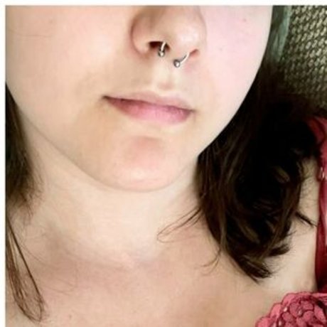 whitishcherry modèle exclusif archive