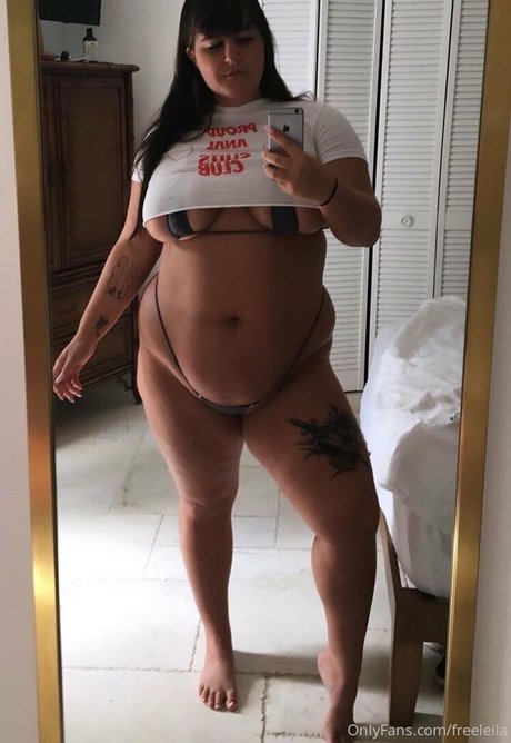 freeleila star érotique images