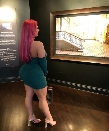 Taya Christian modèle magnifique photo