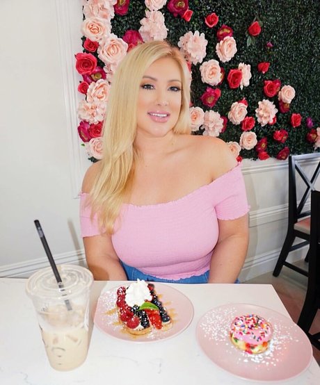 Taya Christian actrice exclusive des photos