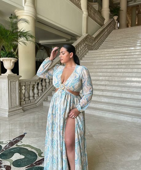 Irena Drezi modèle joli des photos