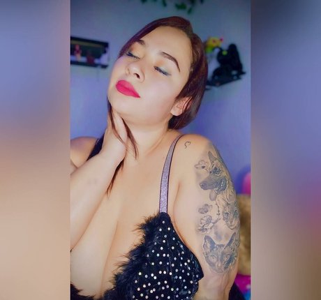 Blaalz model porn photos