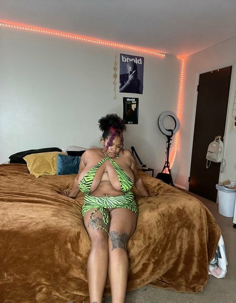 transgender onlyfans erotic photos