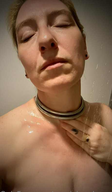 aussiebondagegirl star érotique image