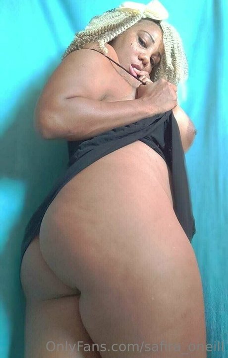 safira oneill actriz porno galerías