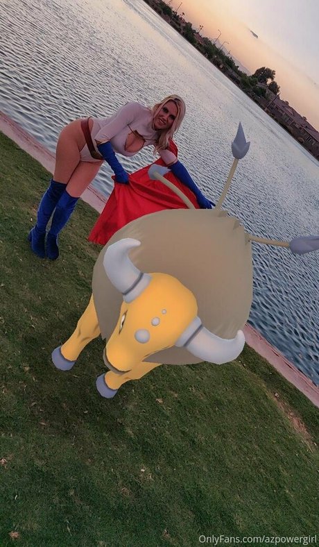 azpowergirl estrella erótica archivo