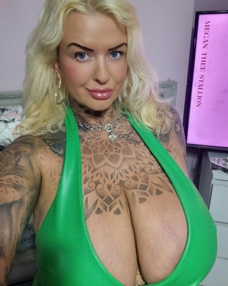 Katherine Masterman star du porno adulte img