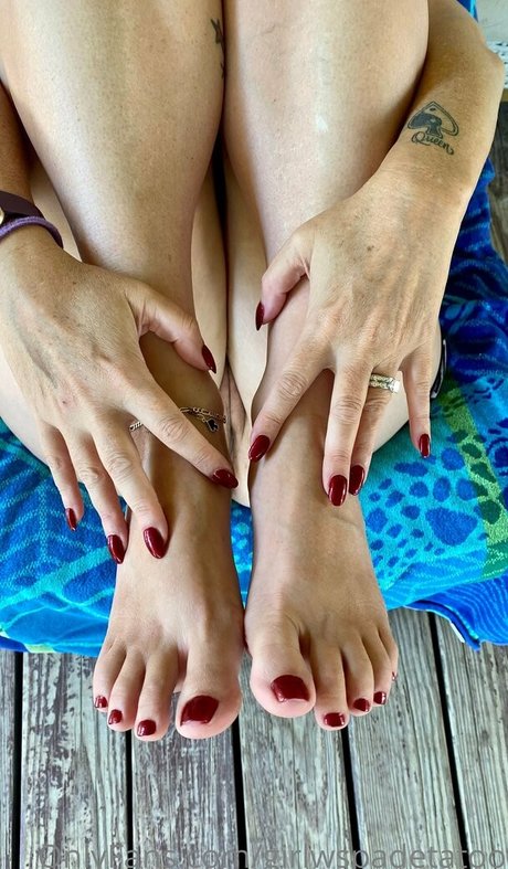 girlwspadetatoo modèle de haute qualité photos