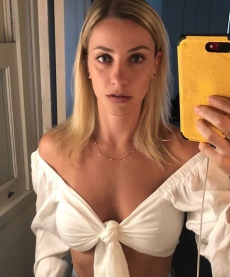 Fernanda Colombo sexy actress pic