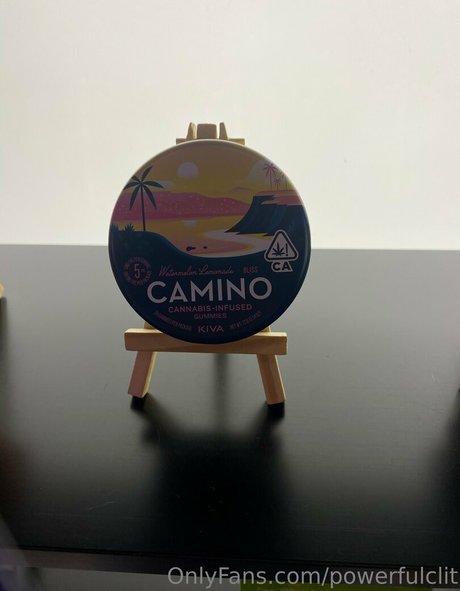 powerfulclit actrice nue galeries