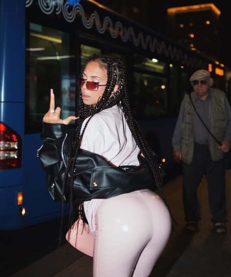 Zaebacho modelo bonita galería