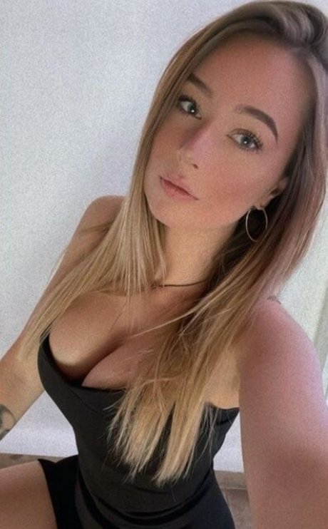 lizzzyfox modelo bonita fotos