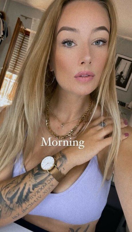 lizzzyfox art de star du porno galerie