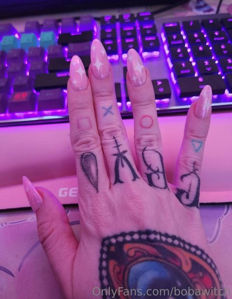 bobawitch modèle de haute qualité galeries