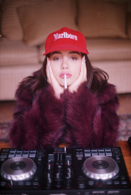 Ella Orten jolie étoile photo