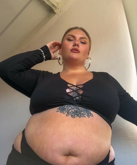 Lovaeij pornstar nude pictures