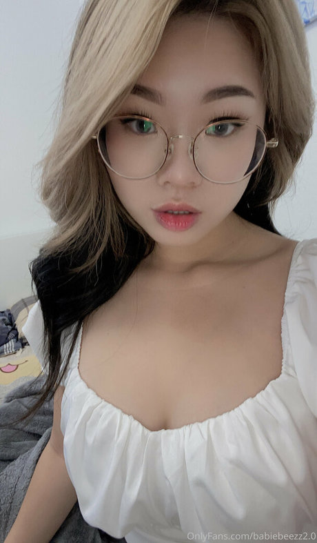 babiebeezz2 0 Miniatura