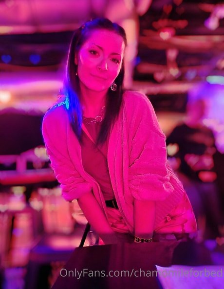 chamomileforbed model sex galleries