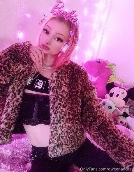 qweenaudrey model nudes pictures