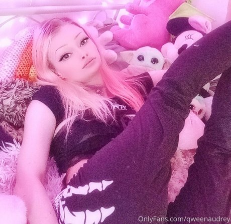 qweenaudrey pretty star archive