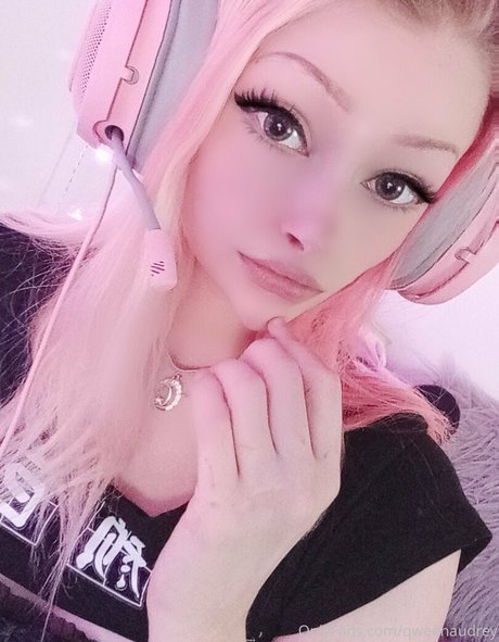 qweenaudrey actriz desnuda galería