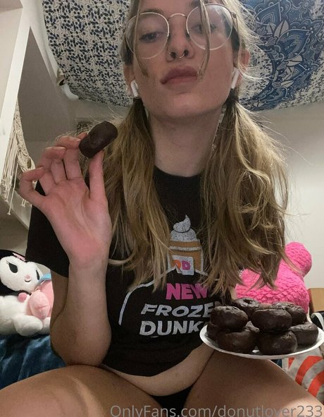 donutlover233 erotic pornstar archive