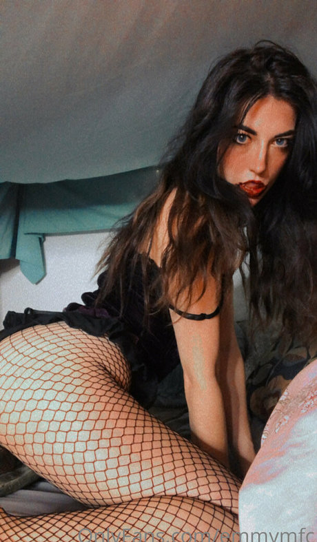 emmymfc pornstar sexy gallery