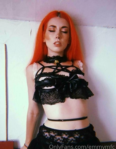 emmymfc model hot archive