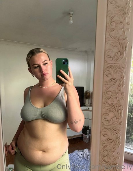 sumbelly star érotique galeries