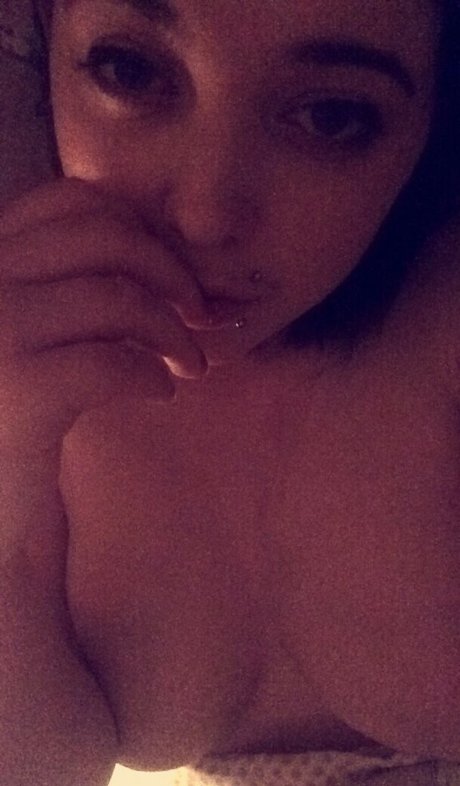 Rising Phoenix star du porno belle image