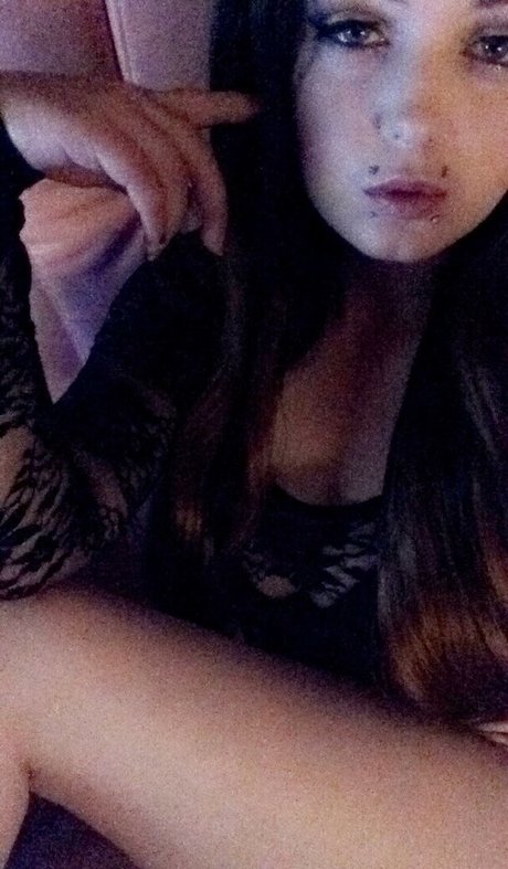 Rising Phoenix linda estrella foto