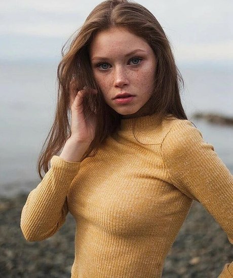 Lily Ana Alexander beautiful pornstar pic