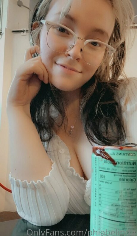 phiabelinda estrella libre foto