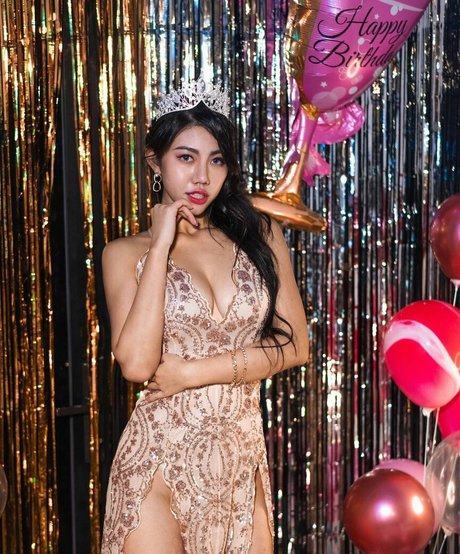 peggykuo1123 star pornographique galerie