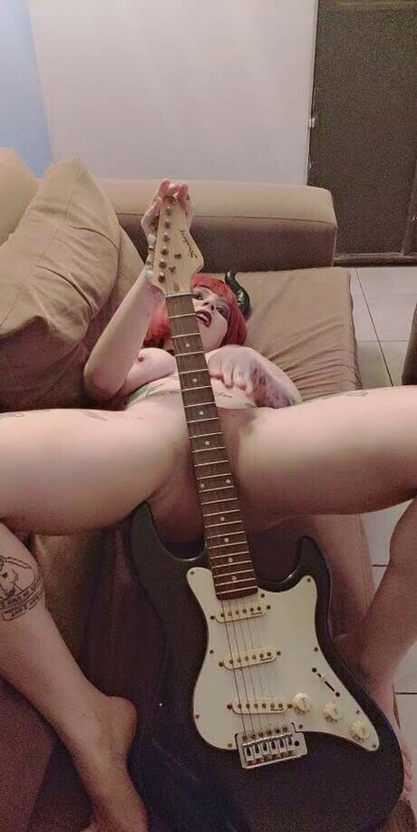 Naru Peridot desnudos estrella porno archivo