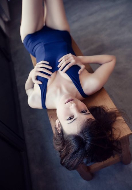 Shae Underscore buena estrella porno imagen